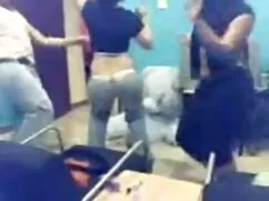 Videó pornó lány - e ...