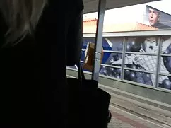 A főnök egy kis cég  ...