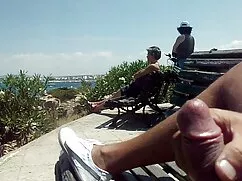 Sok pár gyűlt össze  ...