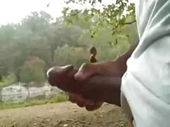 Egy kisgyerek nagyan ...