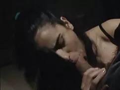Videó pornó, de még  ...